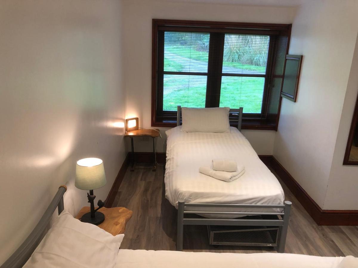 Ochiltree Cottage Нютън Стюарт Екстериор снимка